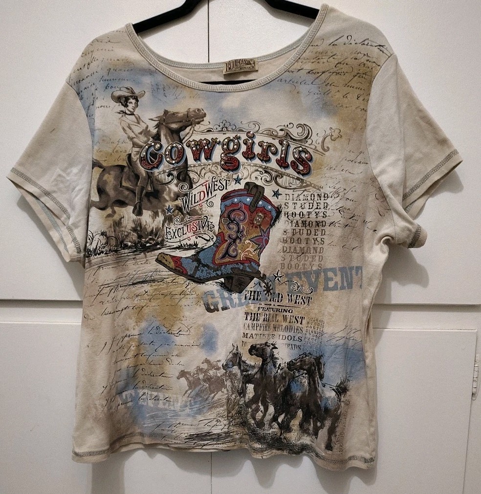 VTG Y2K Blue Canyon Cowgirl Western Graphic Tee- All Over Print Rhinestone 3X