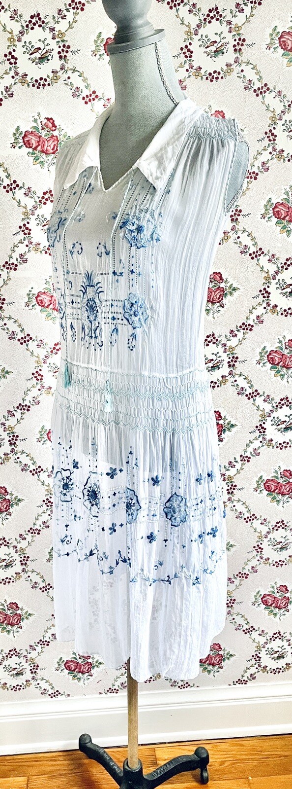 Vintage Dress Flapper 1920 White Cotton Voile Blue Embroidered Hungarian Peasant