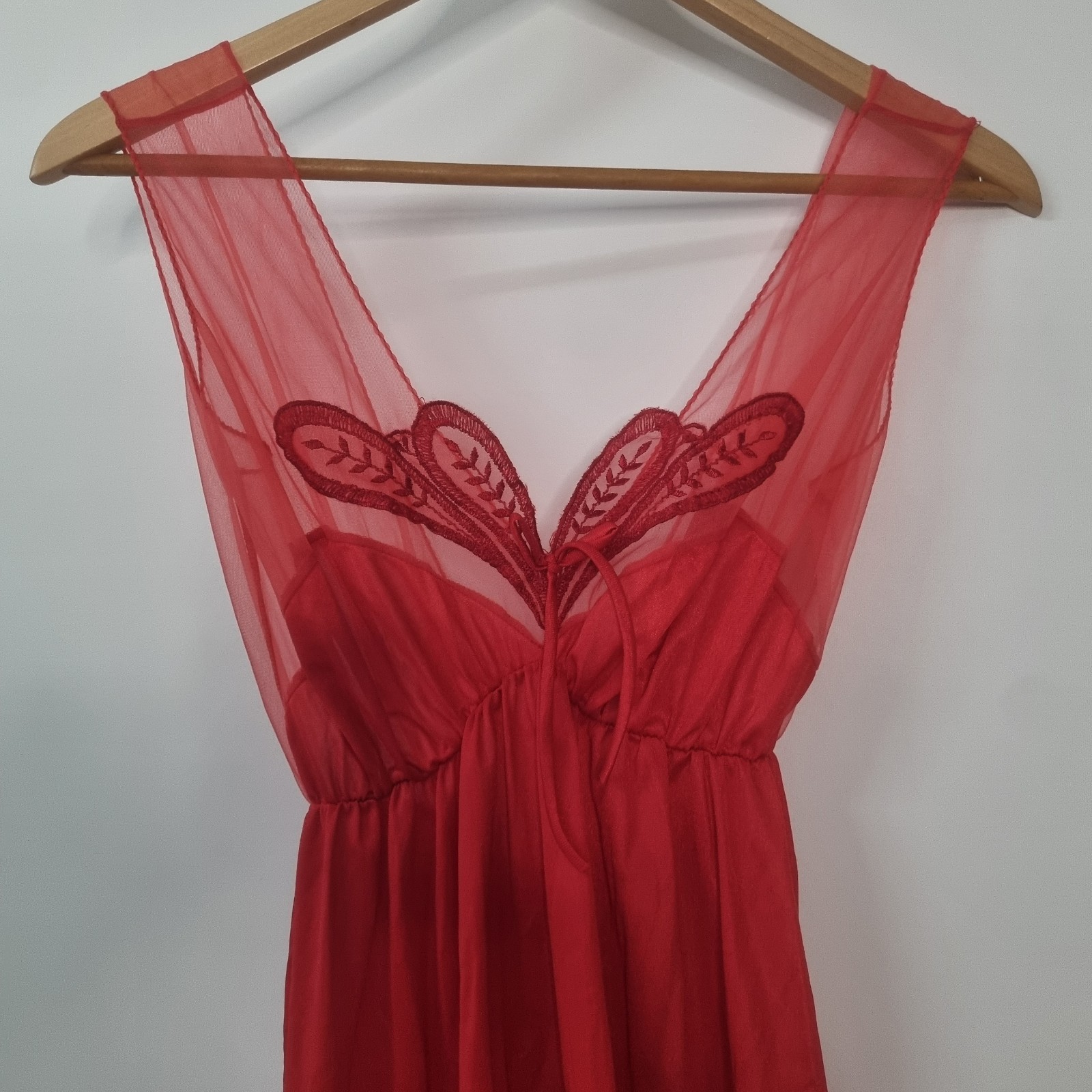 VTG Avian Red Nylon Lace Sheer Nightgown Gown Long Deep V USA Sexy Chiffon Sz S