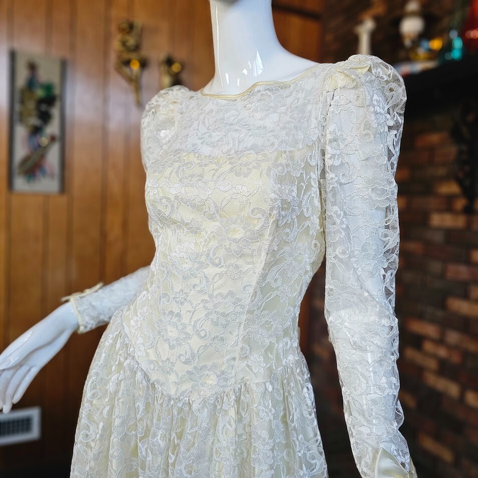 Vtg 80s Victorian Lace Alfred Angelo Illusion White Wedding Puff Dress Gown S