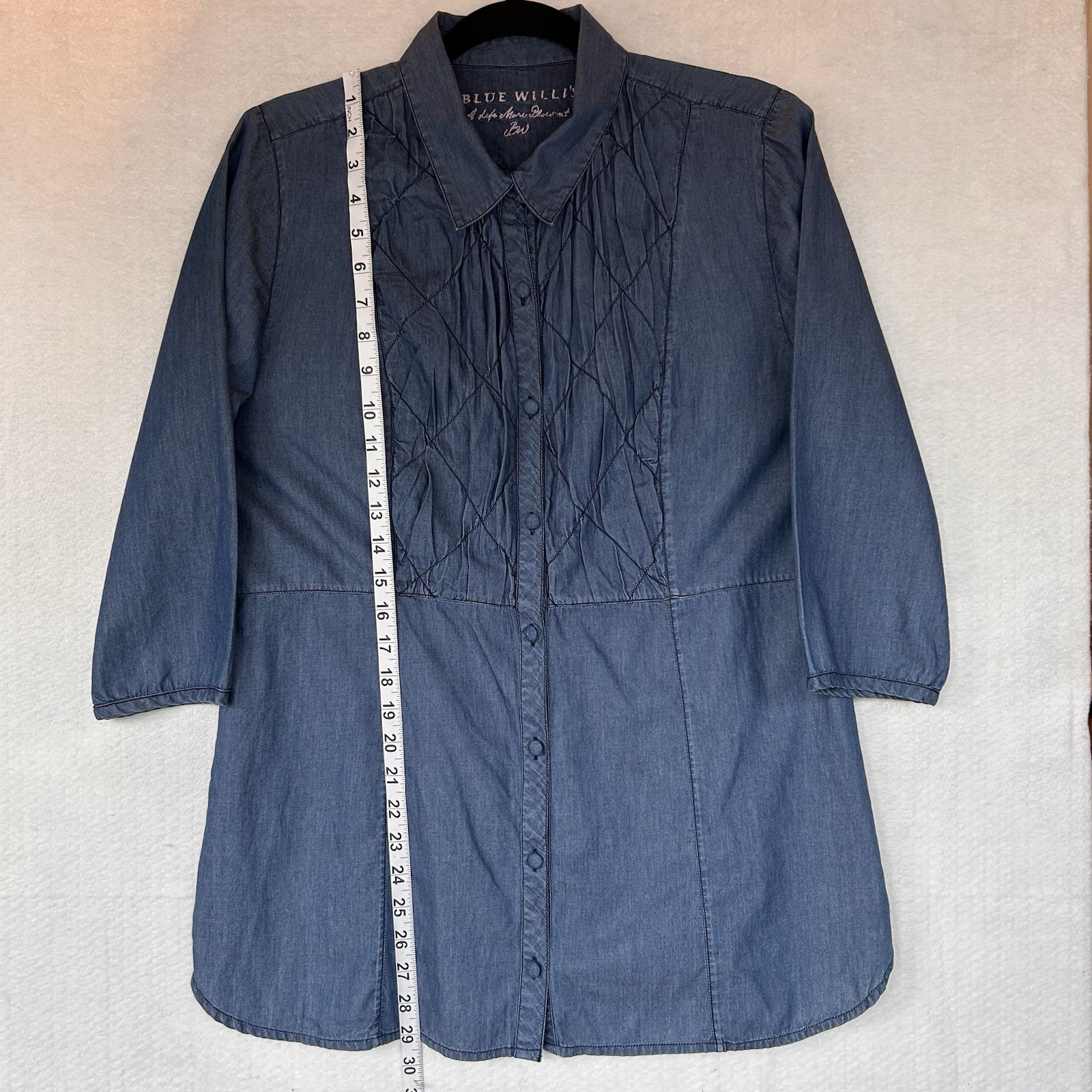 Women’s Vintage Blue Willi’s “A Life More Present” Smocked Denim Shirt SZ MED