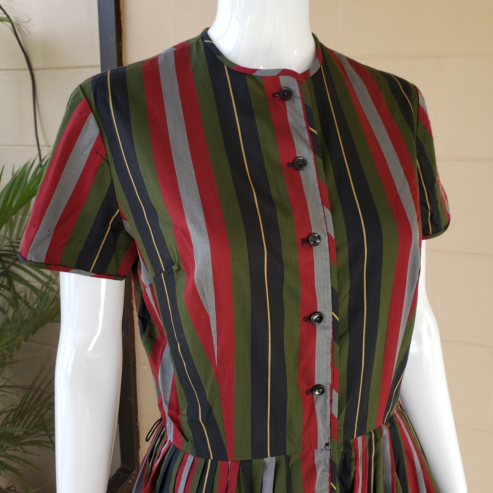 Vintage Bobbie Brooks 60s Striped Day Dress Red Black Green Grey Women Size S/6