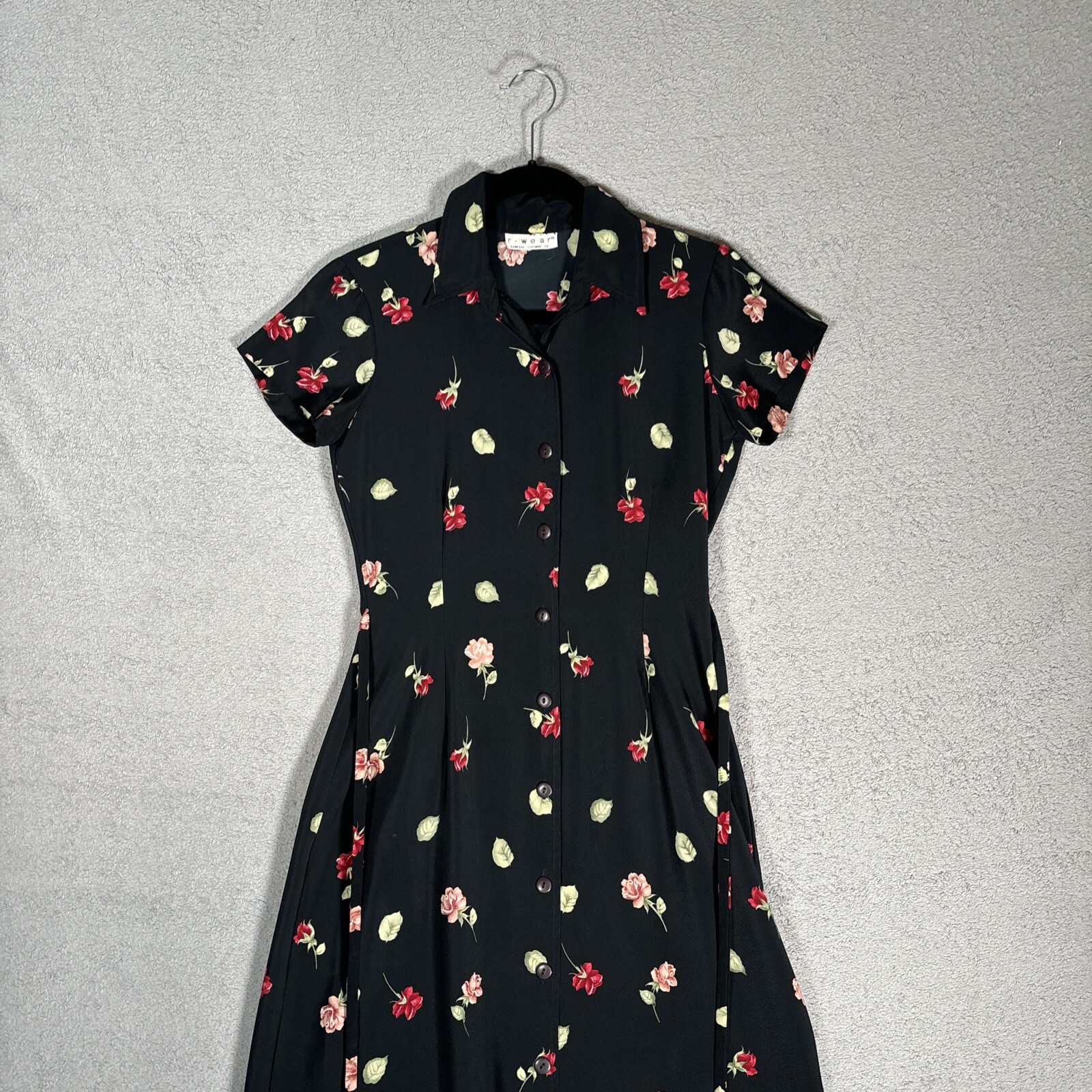Vintage R Wear Rampage Dress Women’s Size 33″ Waist Dark Floral Roses Black 90s