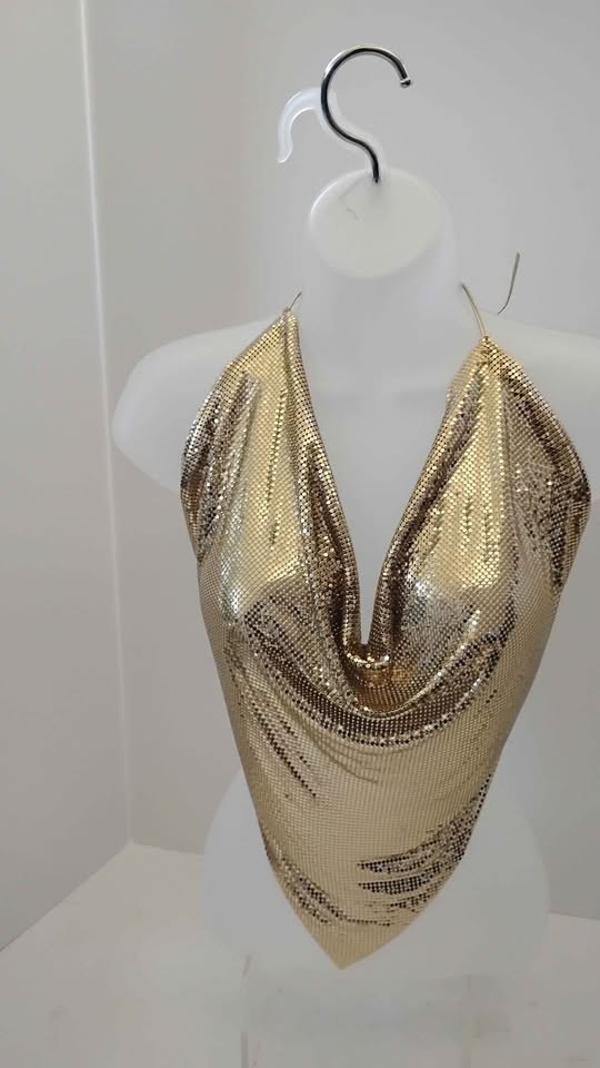 1970’s Women’s O/S Disco Gold Chainmail Metal Mesh Halter Top Belt & Purse 3 PCS