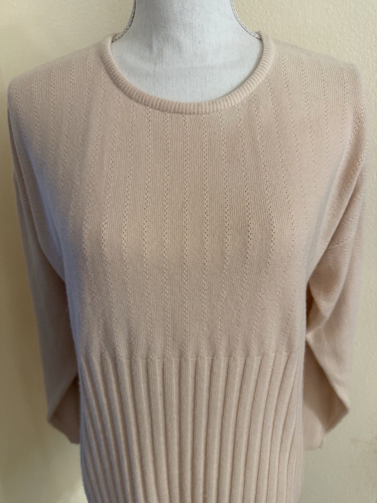 Vintage M Hillard & Hanson tunic Long Sleeve Acrylic Sweater Hong Kong