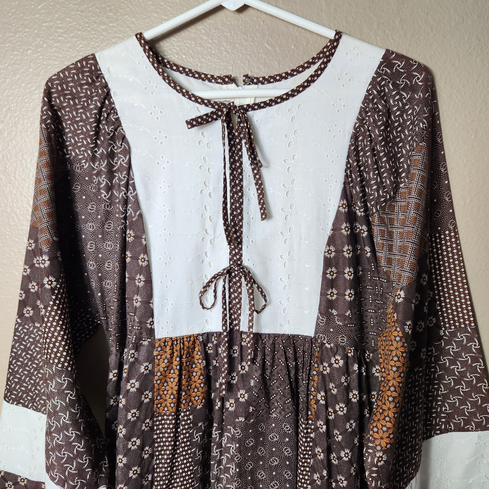 Trivia Vintage 70s Patchwork Hippie Prairie Maxi Dress-Size M
