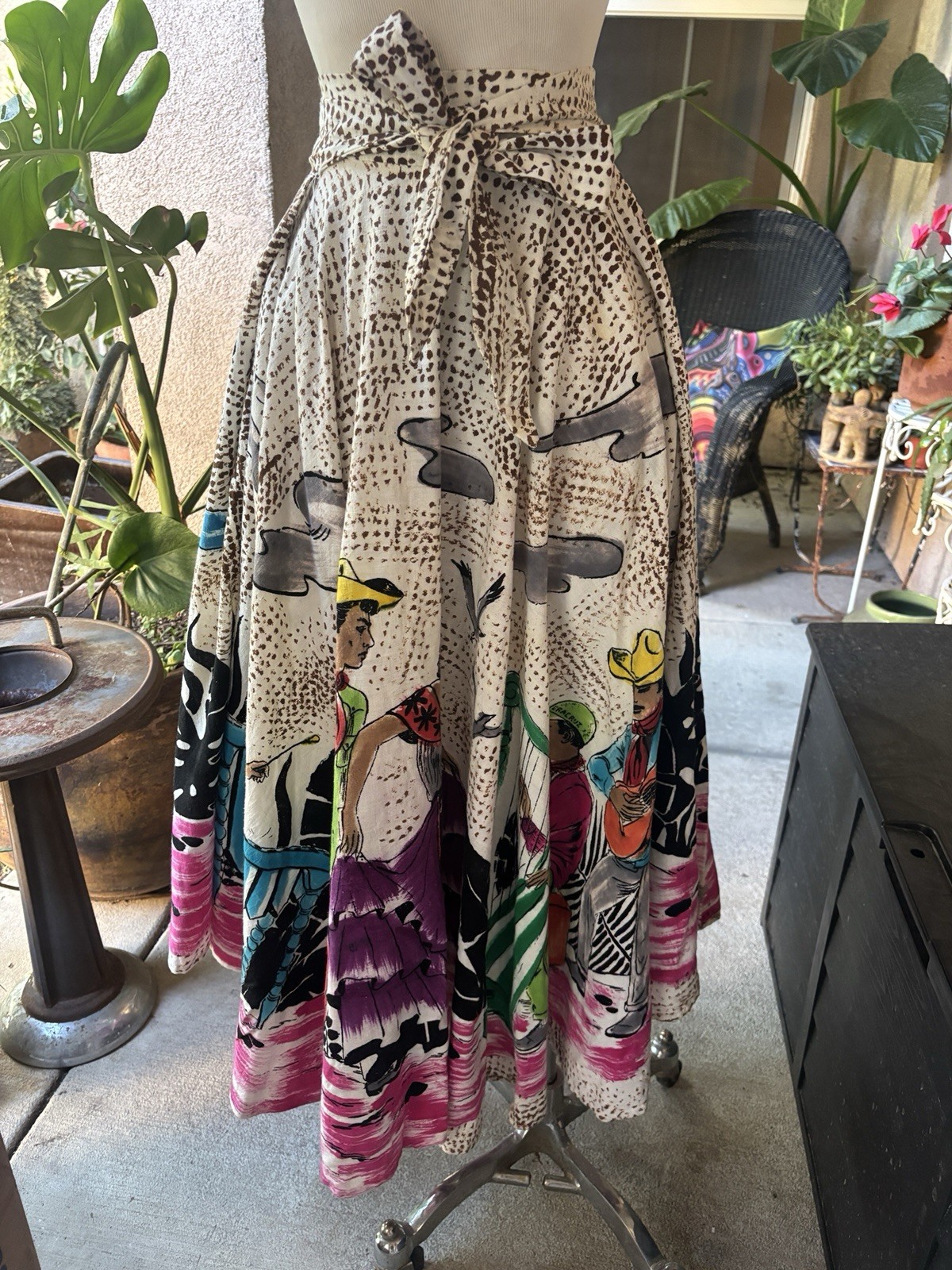1950s Mexican Folk Wrap Skirt Full Circle Hand Painted