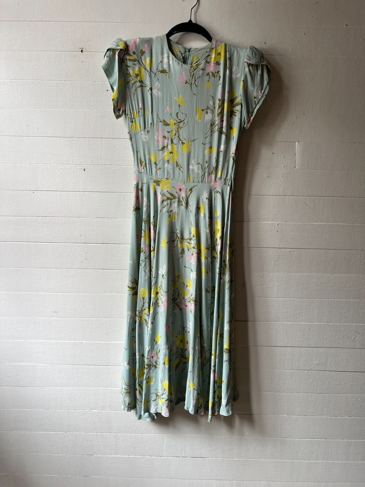 Vintage 1940s Floral Mint Dress – 34x26x45 AR FL