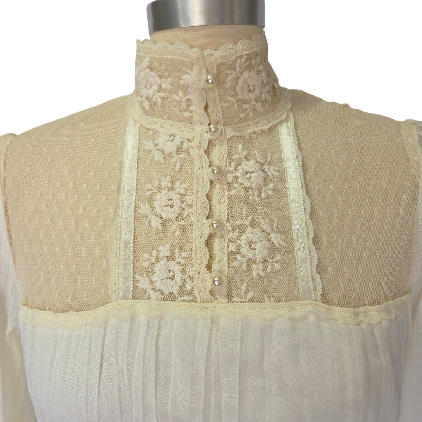 Gunne Sax Wedding Dress Size 11 Ivory Lace Vintage 70s Prairie Bridal Gown