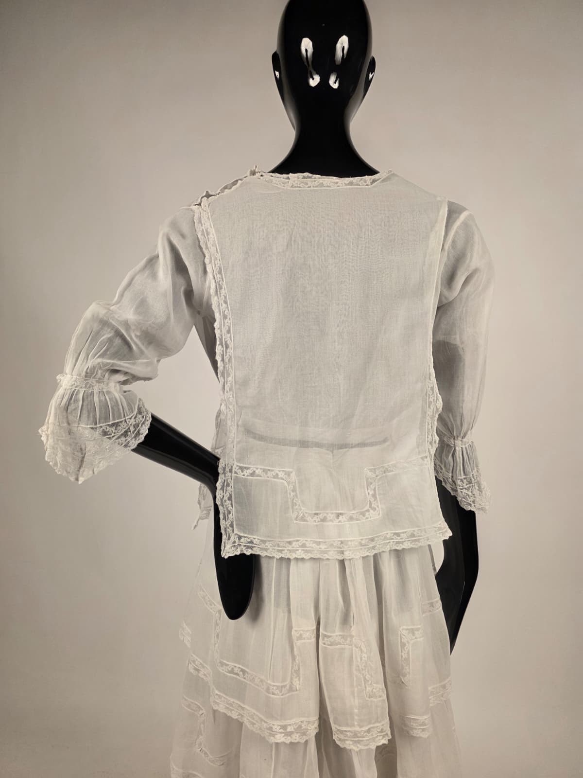 2 PC EDWARDIAN WHITE COTTON ORGANDY DRESS W LACE INSERTION + FLOUNCED SKIRT