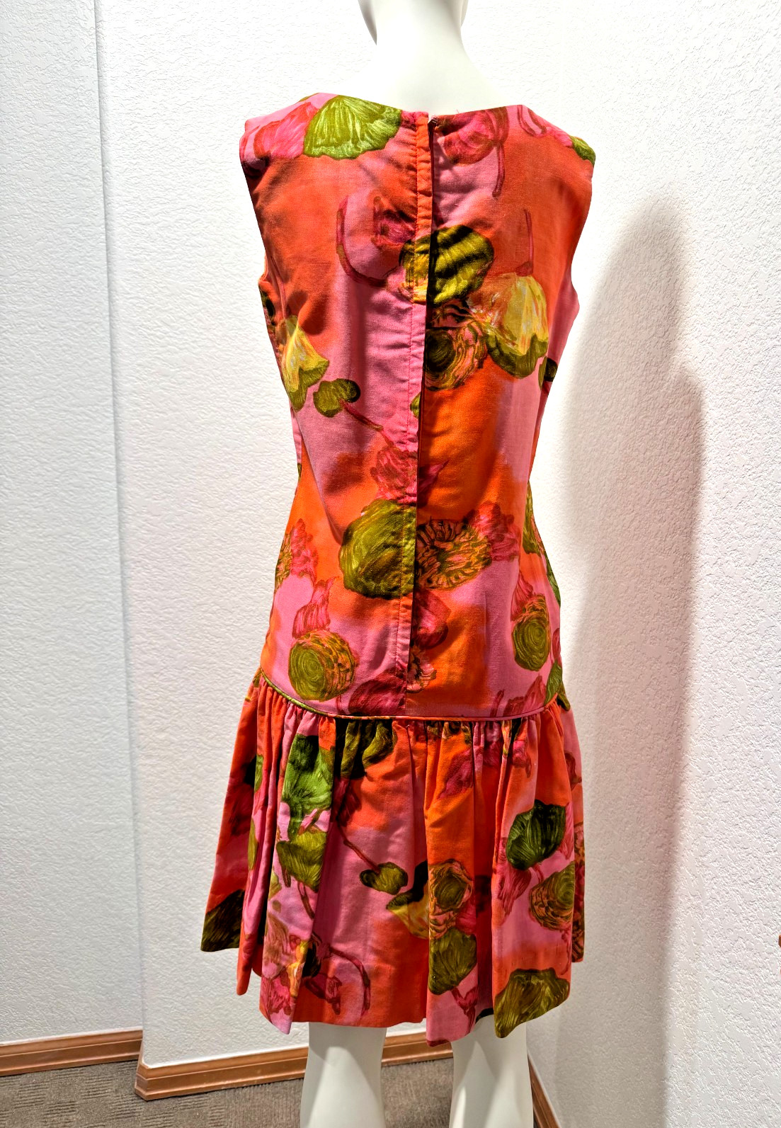 Vtg Liberty House True Hawaiian Dress Short Sleeveless Small Bright Pink Orange