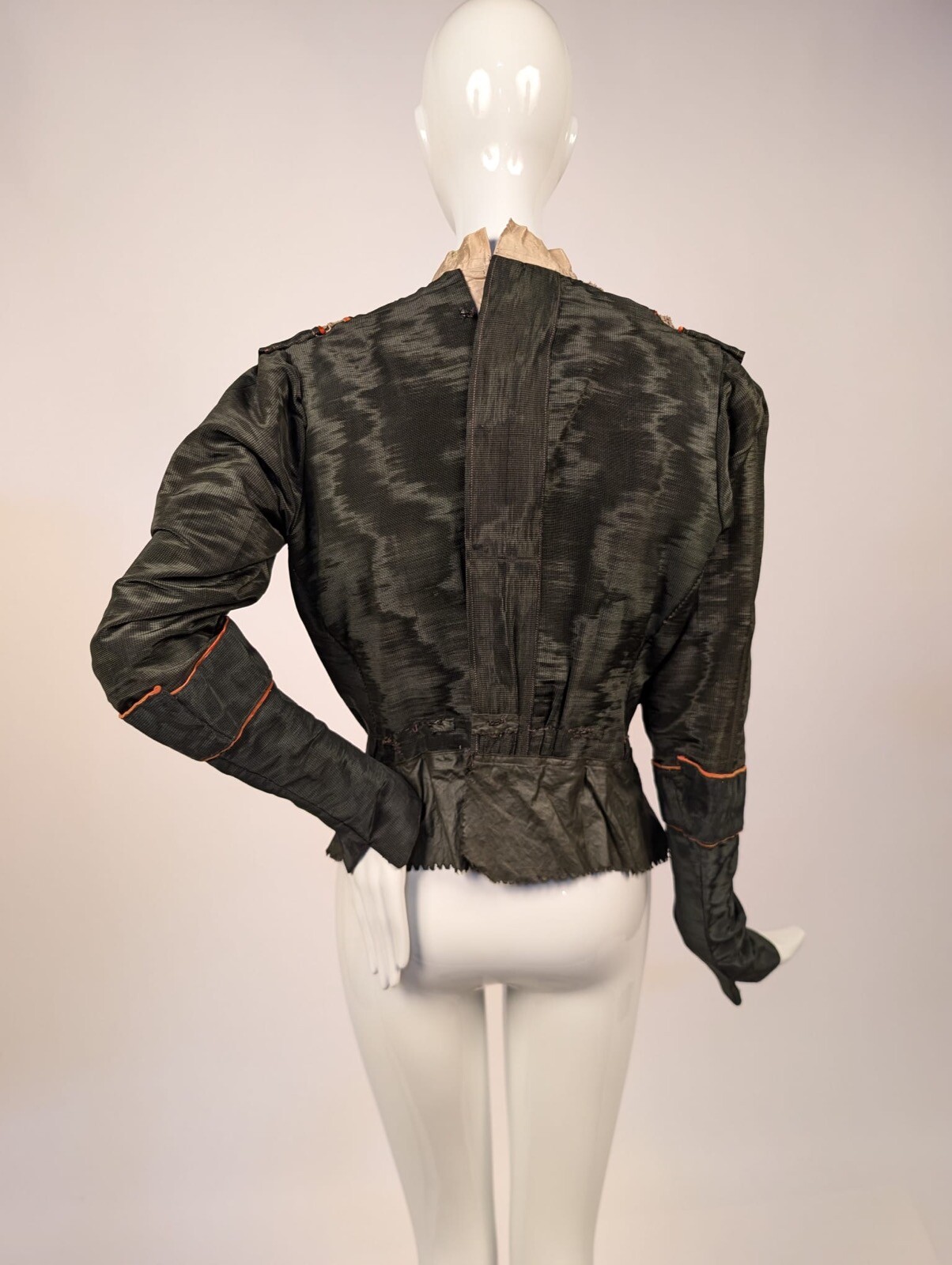 VICTORIAN TURN OF THE C WATERED MOIRE SILK BODICE W LACE + BEADING