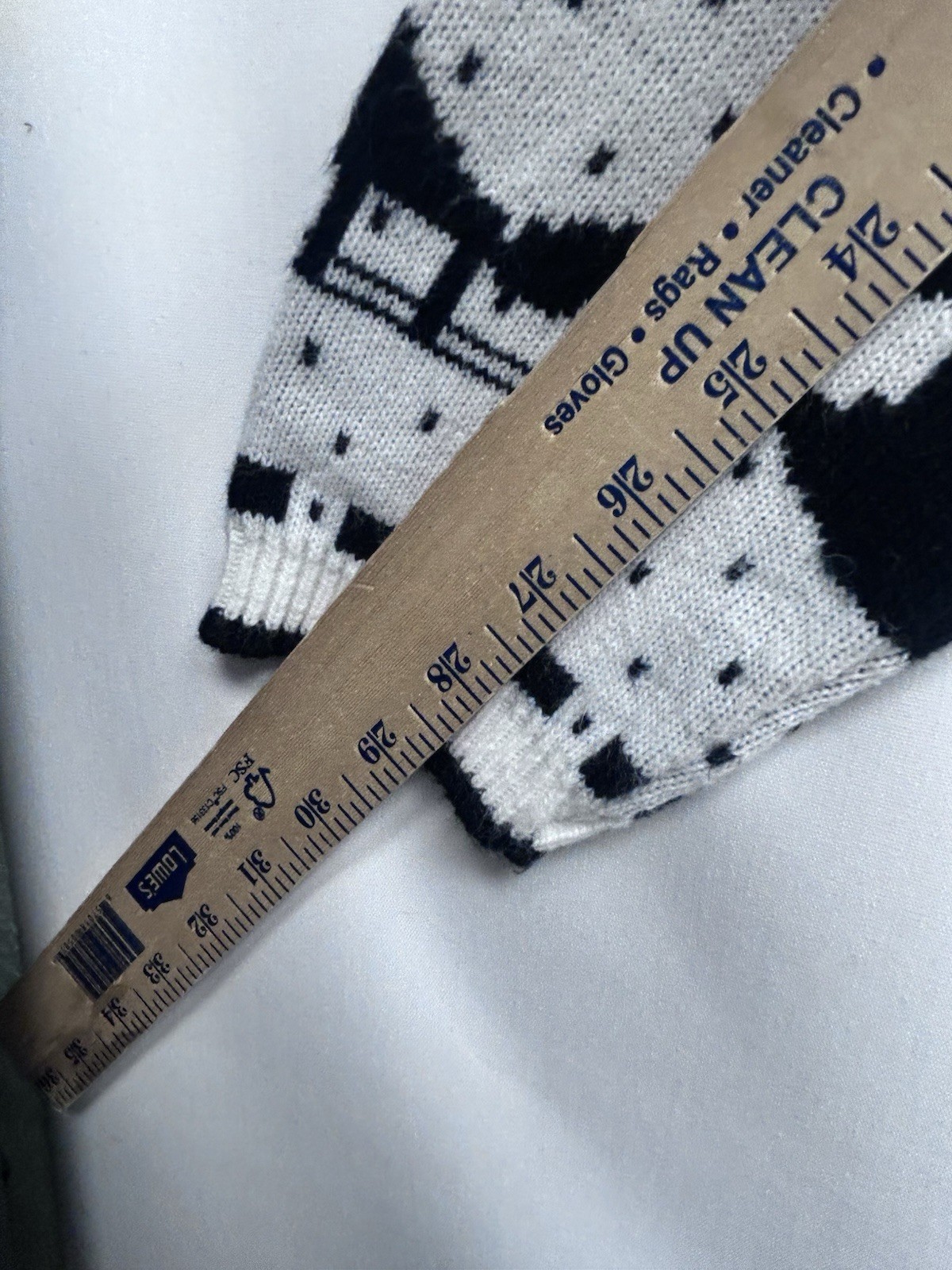 VTG Company Collection XL Black &White Acrylic Christmas Holiday Sweater