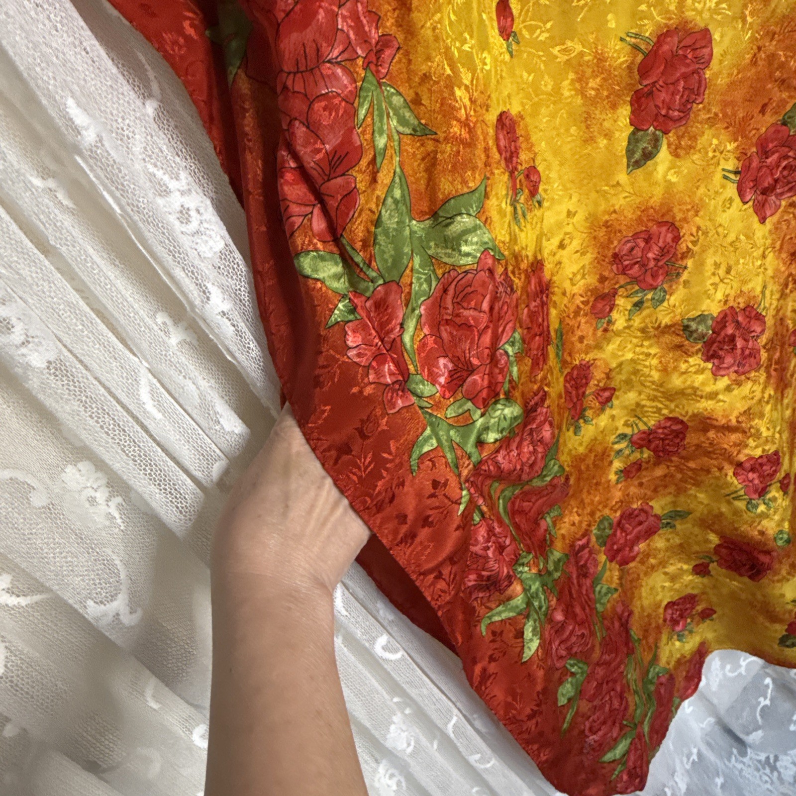 Vintage Simply Basic Multicolor Floral Jacquard One Size Pockets Muumuu Caftan