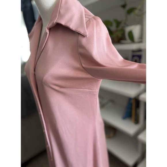 Vintage Pink Button Front Maxi Duster Robe Dress Pleated Ruffle Trim Long Sleeve