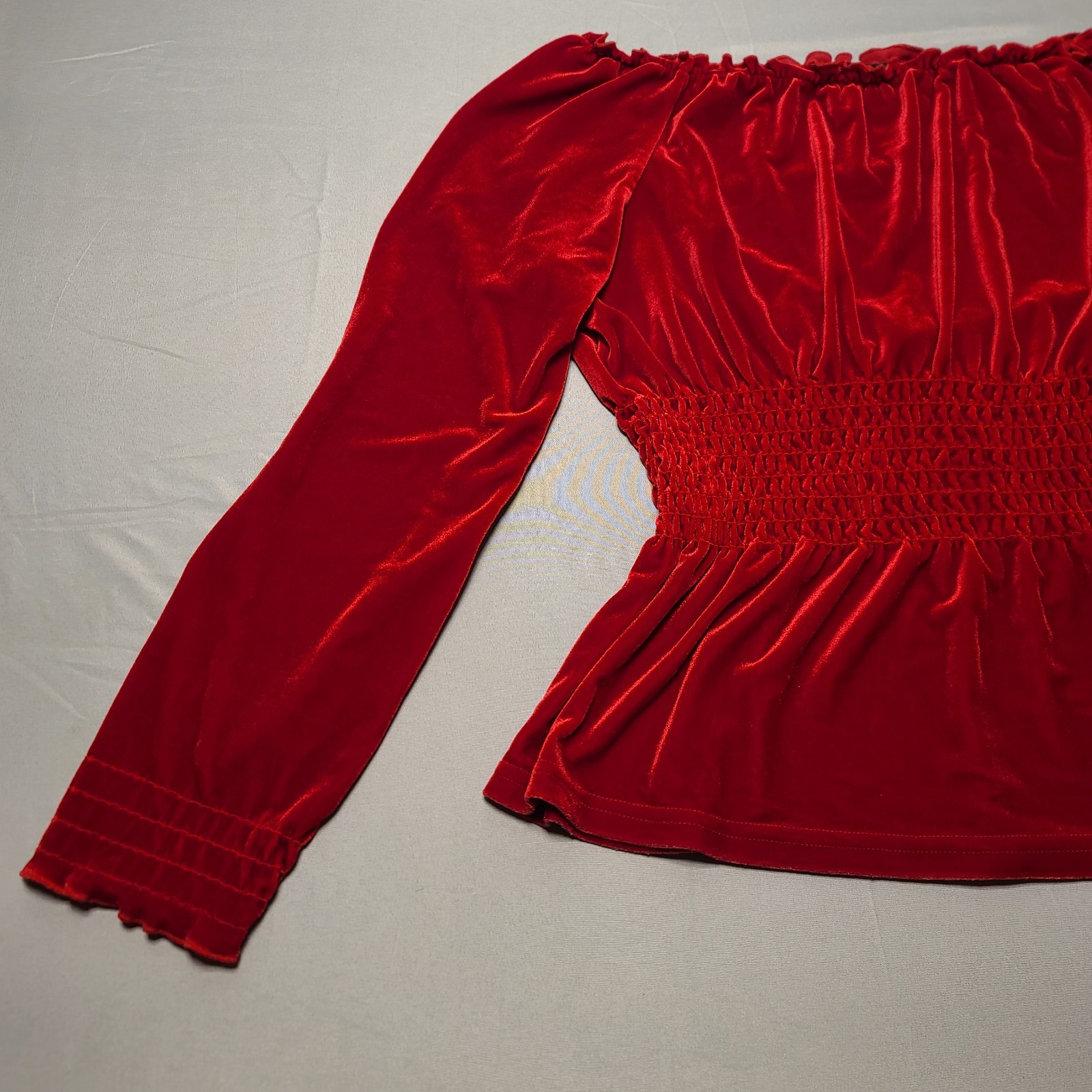 Vintage Jonden Red Velvet Blouse M Square Neck Long Sleeve Smocked Cuffs 90’s