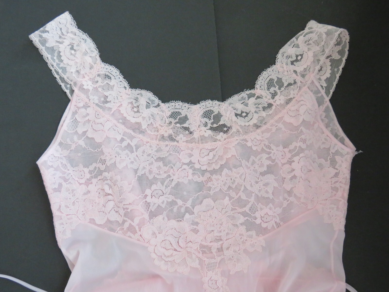Size 34 Long Sheer Light Pink Nightgown by Vanity Fair – Sexy Lace Bust Flowing