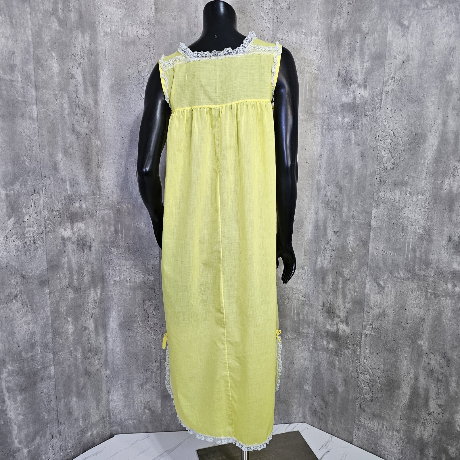 Vintage 70s Her Majesty Womens S Yellow Semi Sheer Poplin Cotton Nightgown