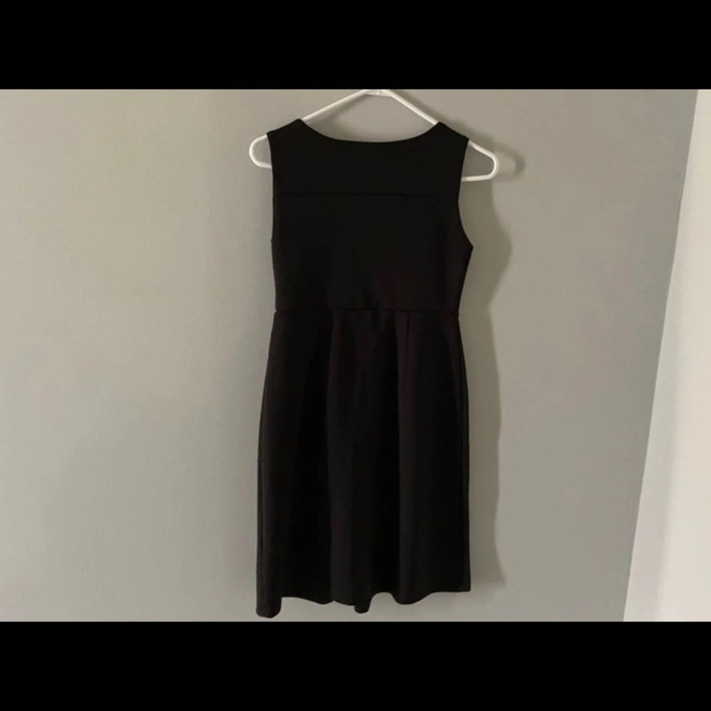 Valerie Bertinelli black career dress Size 4 sleeveless fit & flare zip accent