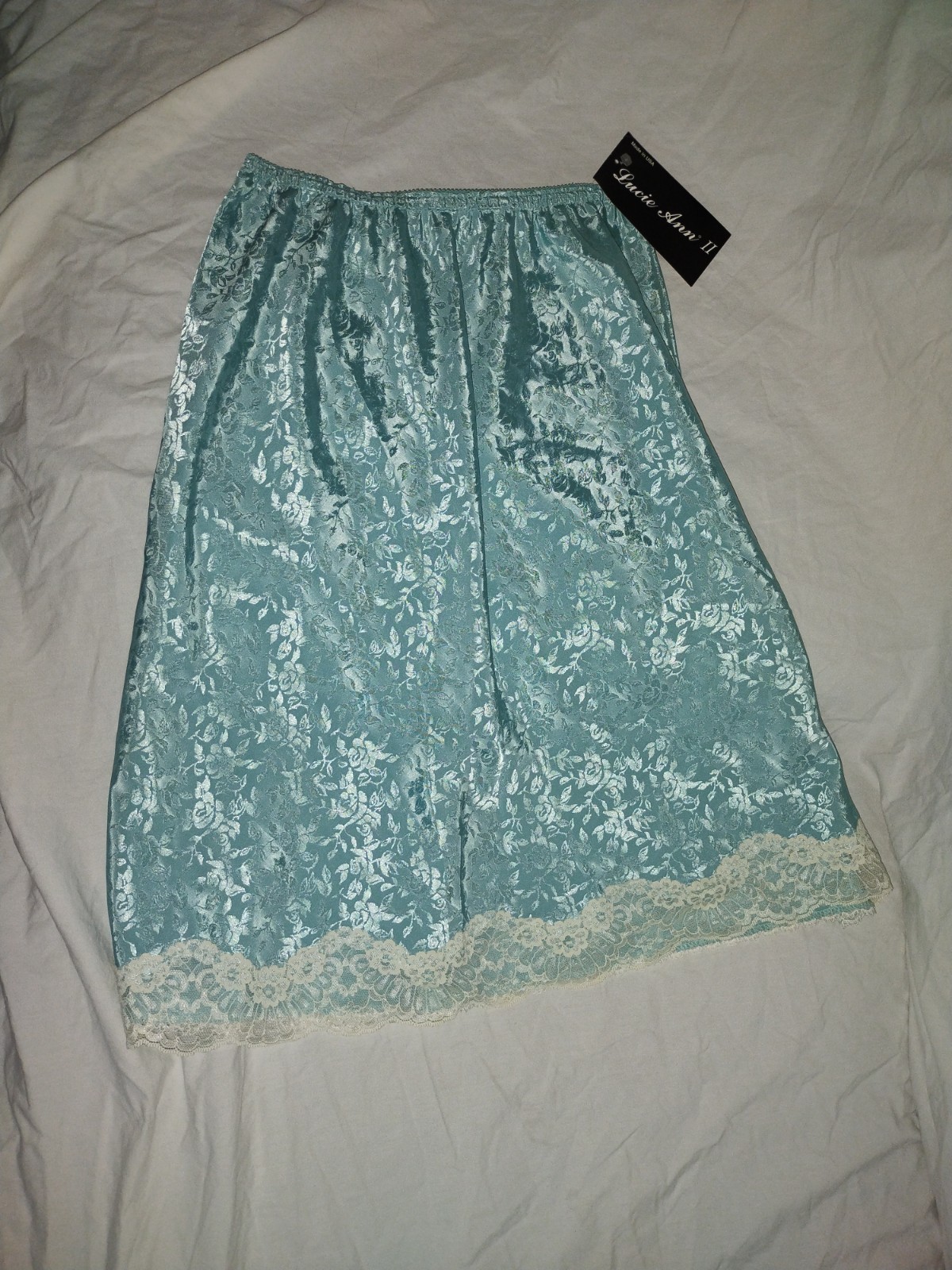 New NOS Lucie Ann II Turquoise Blue Green Floral Slip Size Small