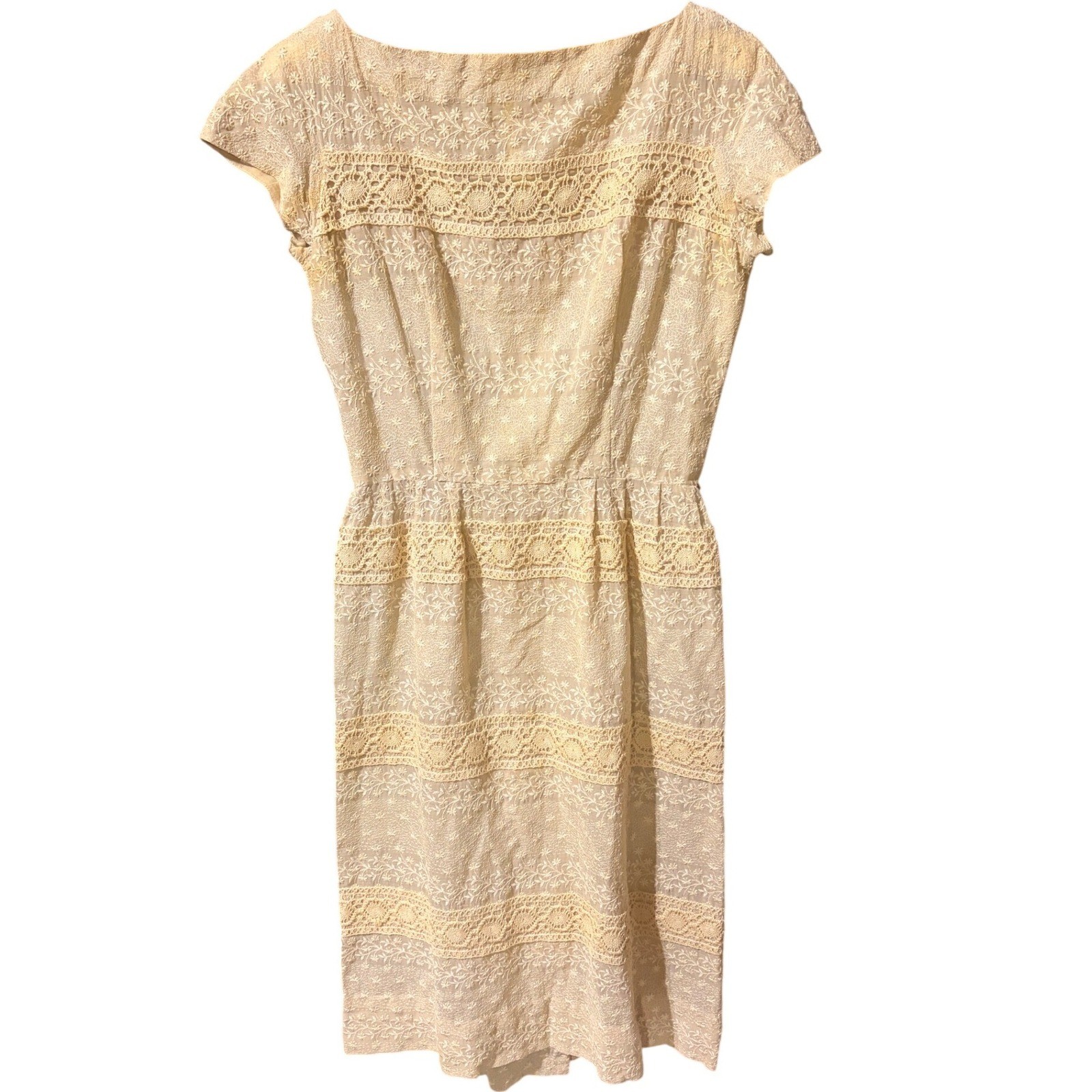 Vintage Carlye Lace Dress Womens Small Yellow Eyelet Crochet 1950s 1960s