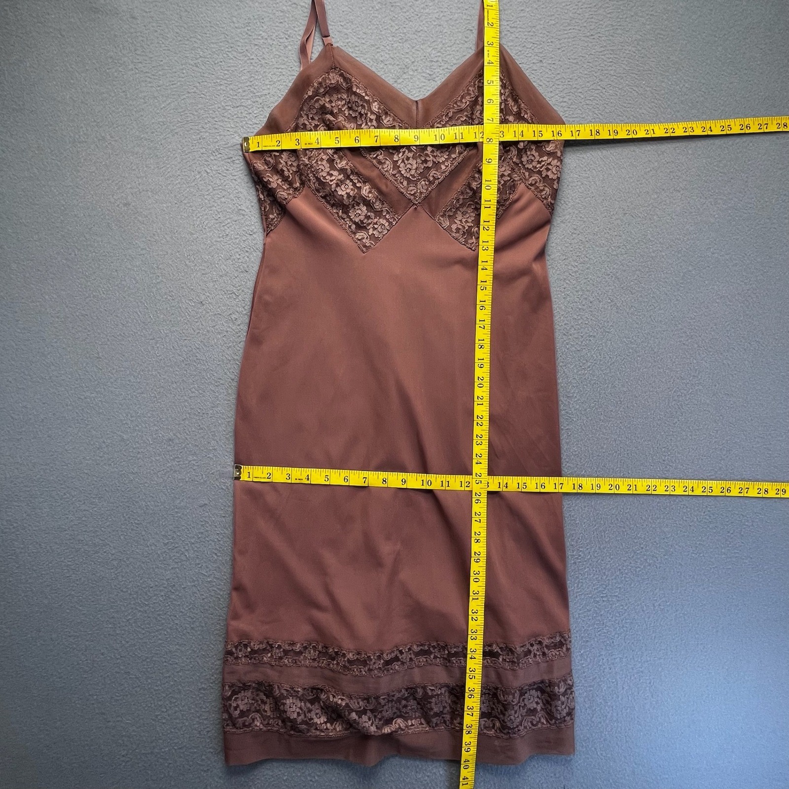 Luxite by Kayser Women Slip Dress Brown Nylon Lace Trim Size 38 Vintage Lingerie
