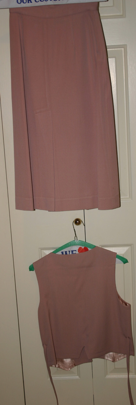 JONAS CARRIE~REDUCED~1970 2 PC DESIGNER SET~ WRAP SKIRT+VEST~PINK WOOL~FREE H