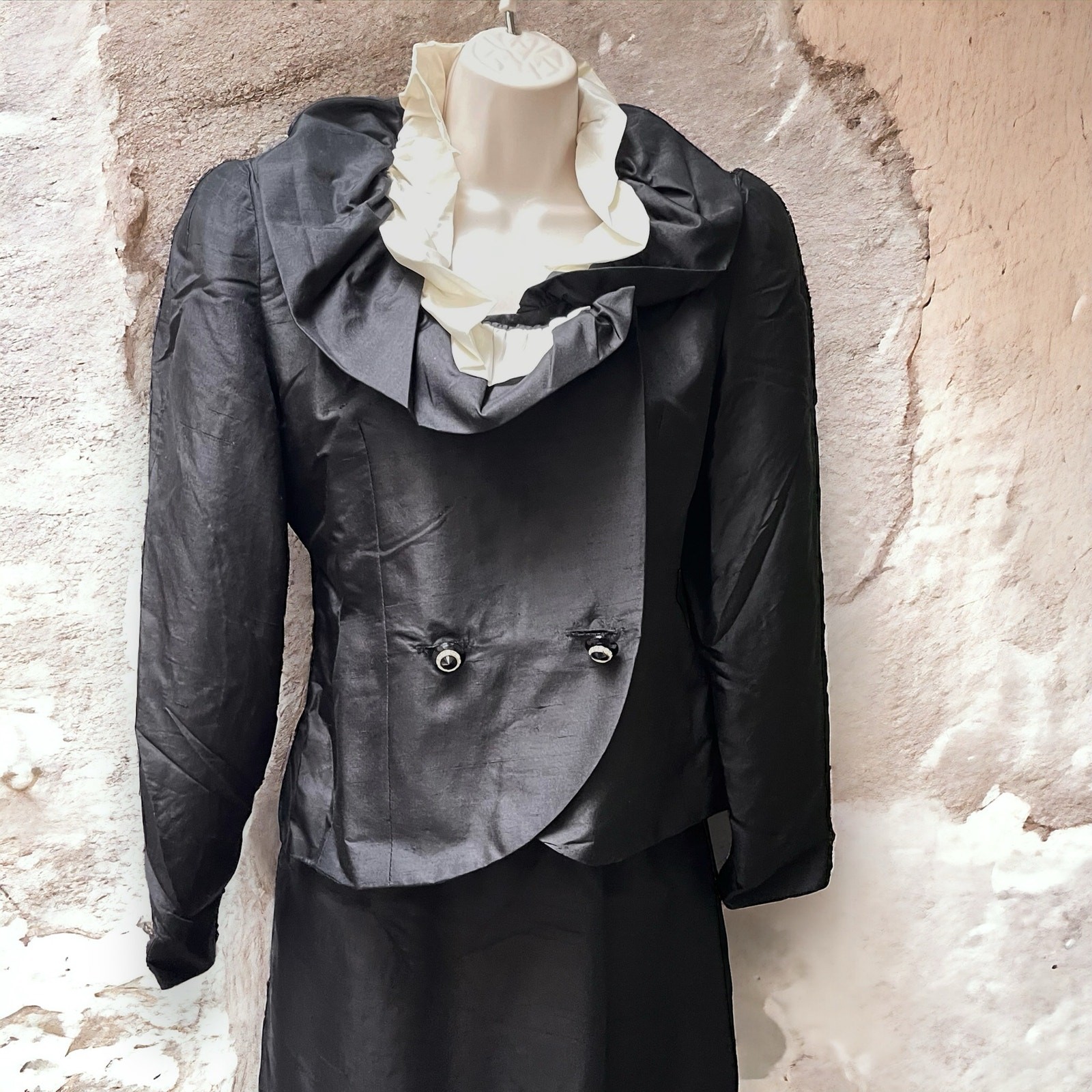 Silk Cocktail Skirt Suit Black & White Feminine Large Ruffle Collar 1990’s Y2K