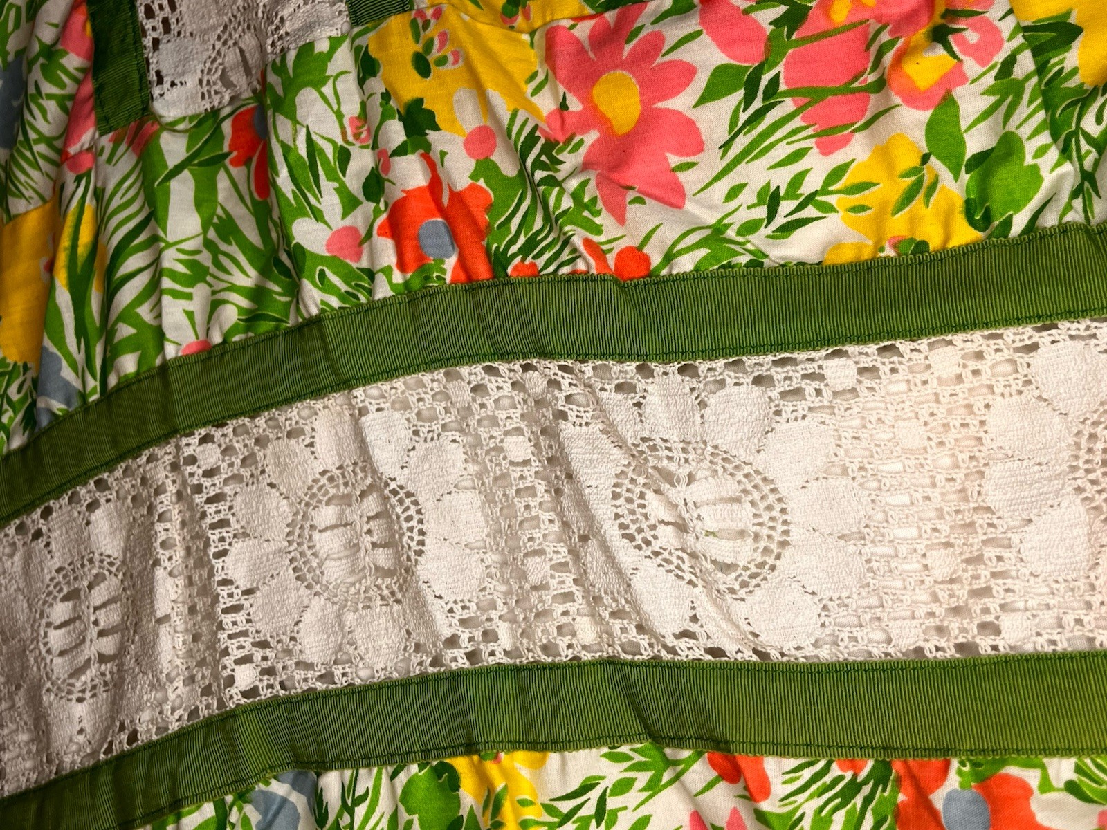 Vintage 70s MR HANK Pink & Green Floral Patchwork Skirt Eyelet Cottagecore L/XL