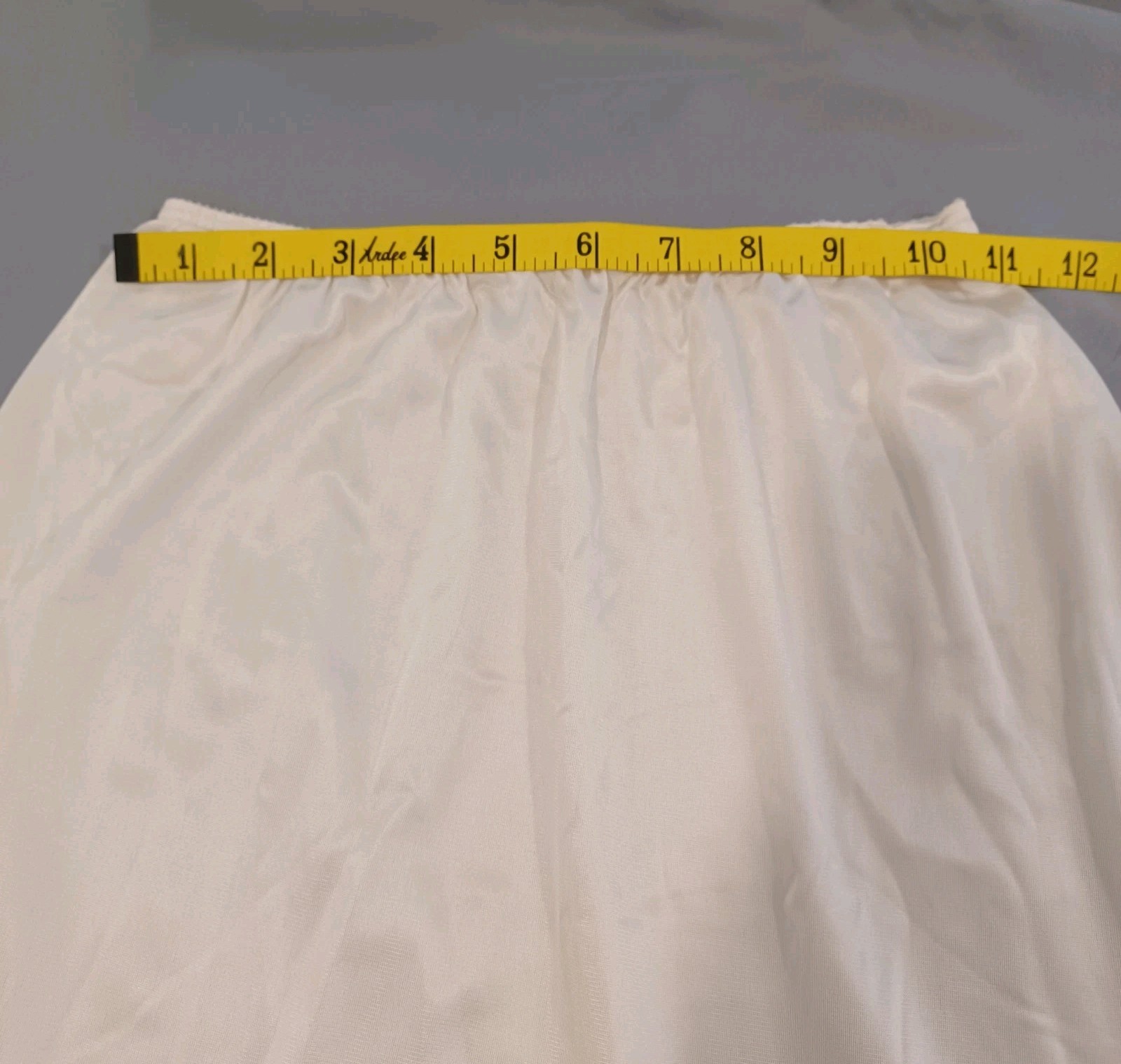 Womans Vintage Undergarment Slips Vanity Fair Sears Ivory Lacey