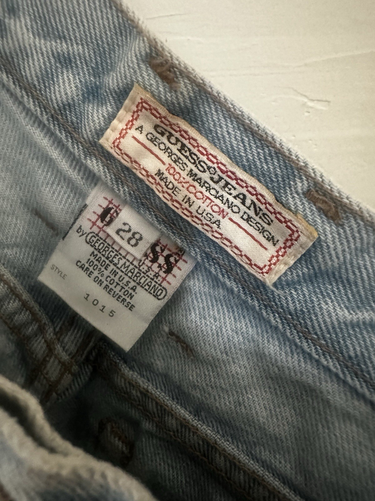 Vintage Guess DENIM JEANS Medium Wash Tapered High Waist 25 W X 27 L Zip Hem