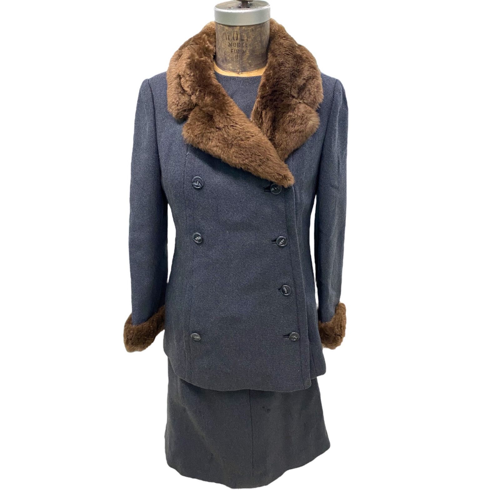 Vintage 1950s Mid Century Gray Cotton Twill Skirt Suit With Faux Fur Size 8