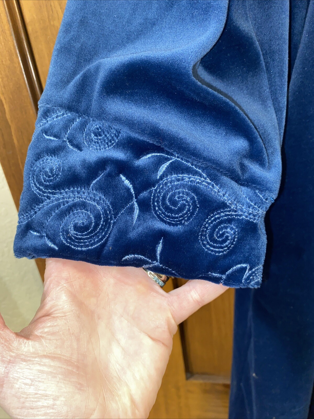 Mode Elle Collection, Vintage ’70’s Velour Teal Housecoat/Robe long Size 1XL