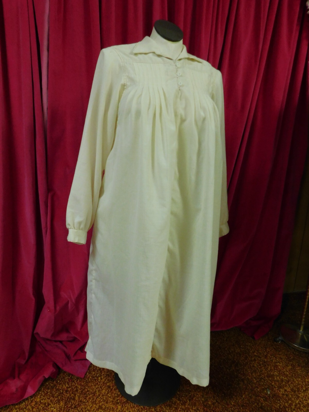 Vintage 1980’s JT Dress Co. Cream Smock Top Size 14 )*