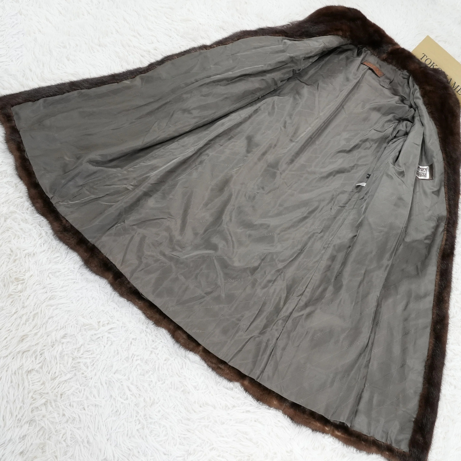 Demi Buff SAGA Mink and Silver Fox Fur arm Long Coat – Genuine Vintage Fur Fr…