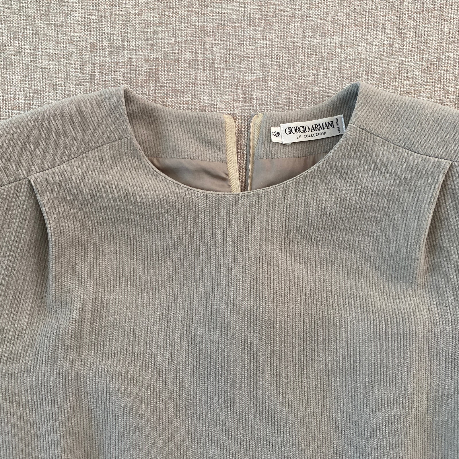 GIORGIO ARMANI Le COLLEZIONI Greige Color Sheath Dress-Size 12-Vintage.