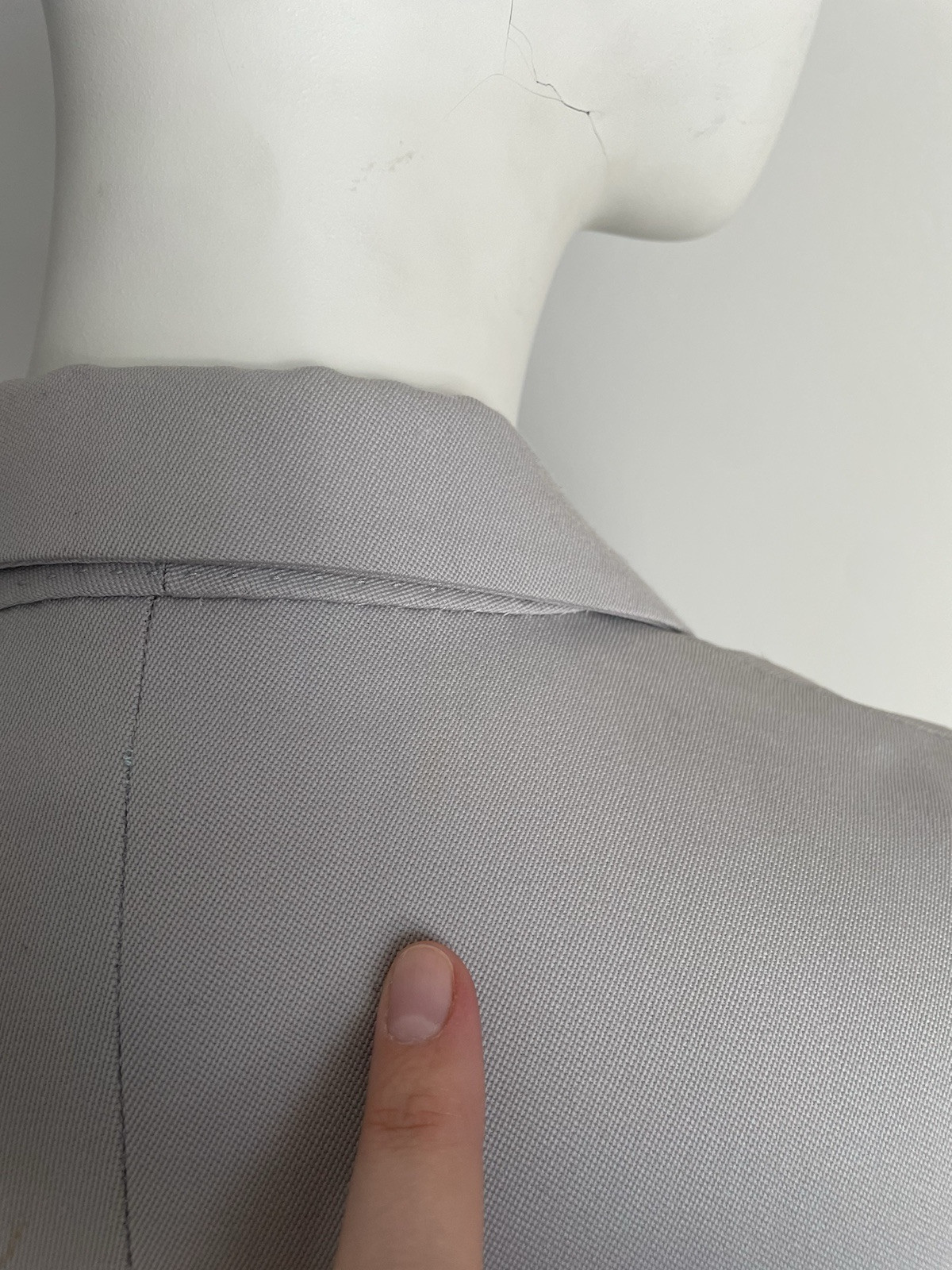 Vintage 1990s Gianni Versace Light Gray Wool Double Breasted Blazer Jacket 40