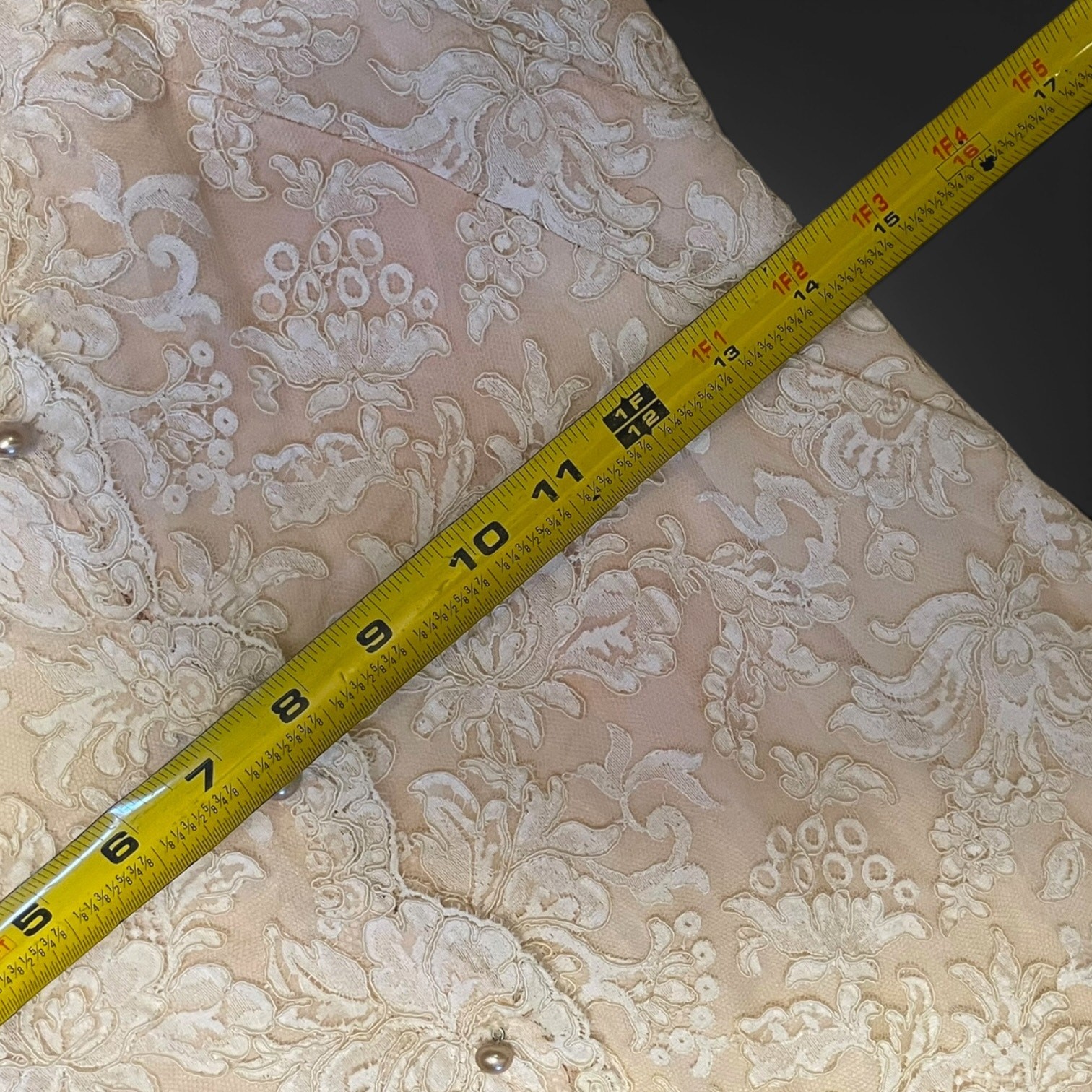 Vintage 1960s Sisto’s Ivory/Blush Corded Lace Pearl Button Cocktail Sheath Dress