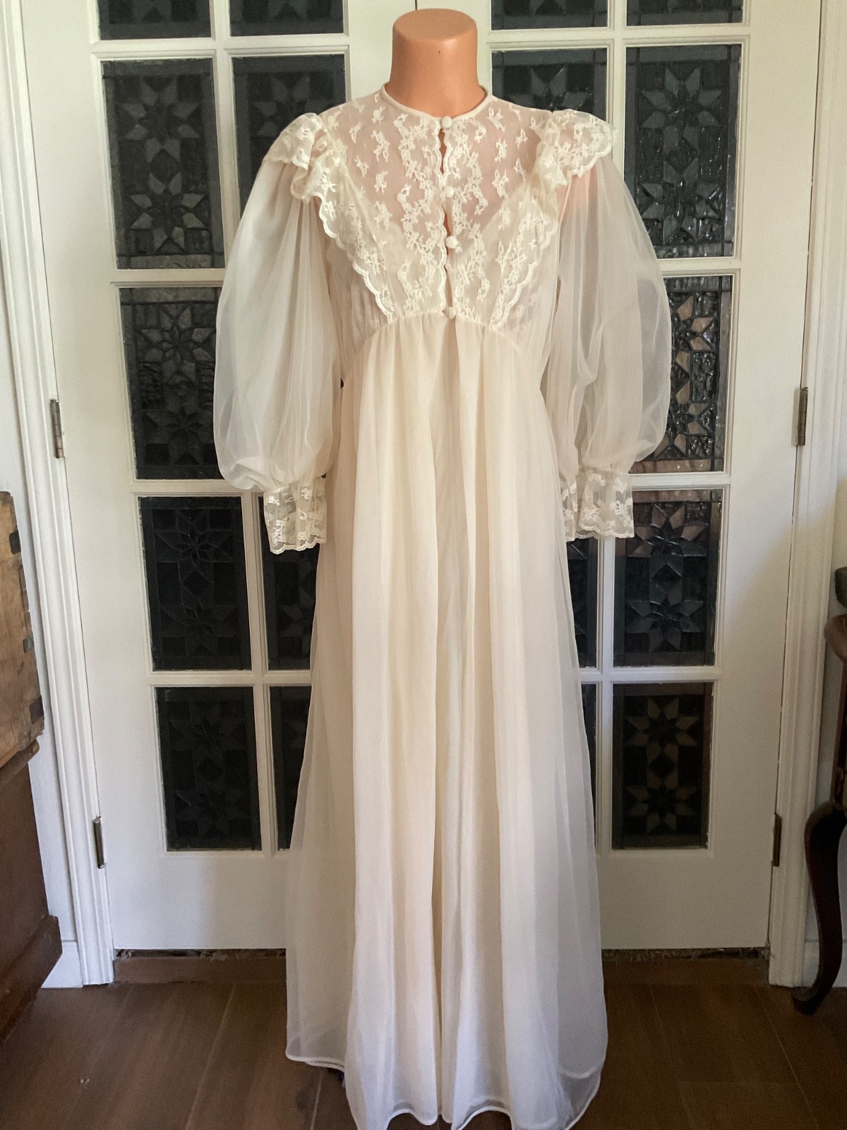Vtg. Peignoir Nightgown Robe Set Silky Pink Nylon Chiffon & Lace Sz. L USA