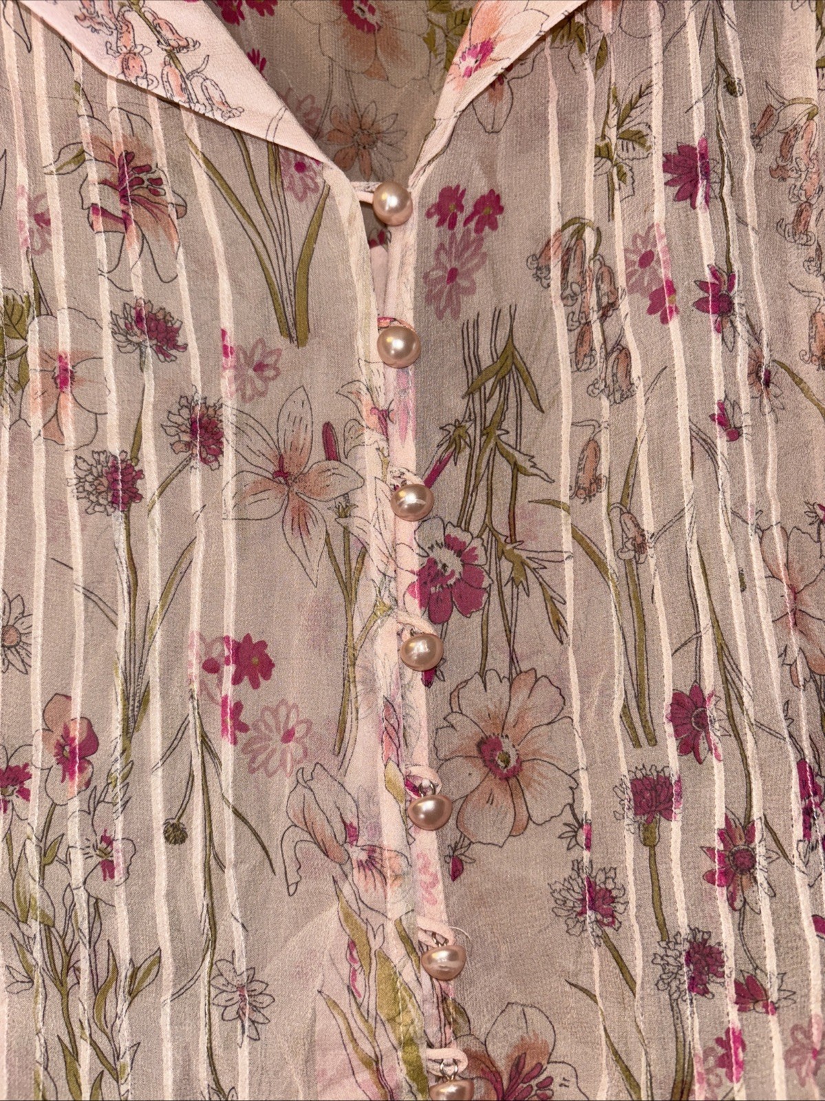 Vintage Silk Sheer Pink & Floral top Sz L Faux Pink Pearl Buttons Cap Sleeve