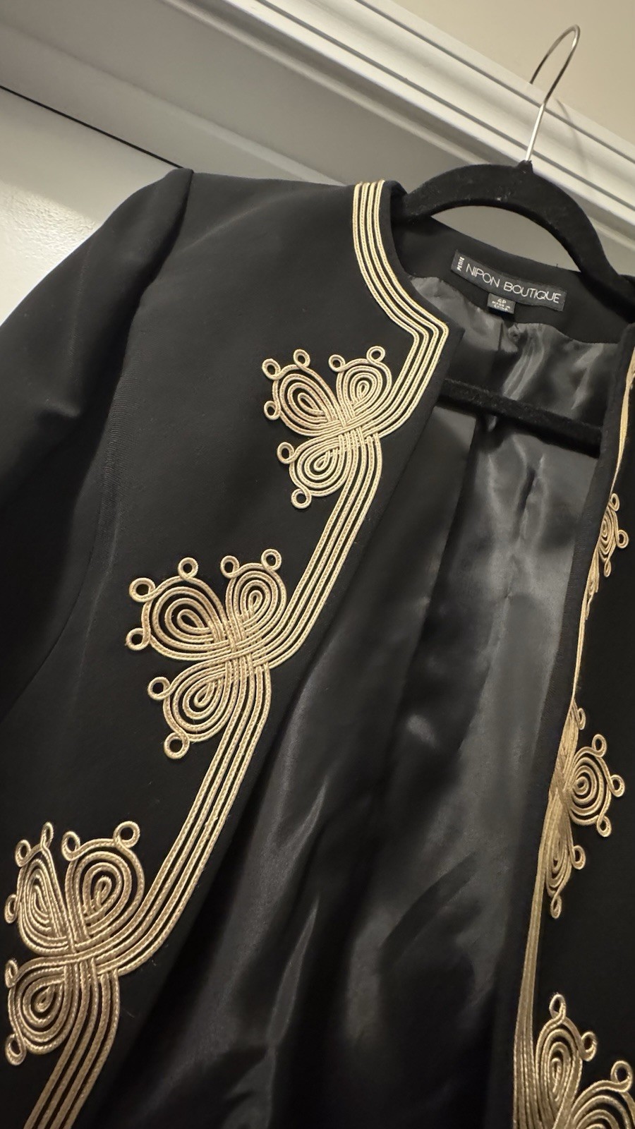Nipon Boutique Gold Accents Black Open Front Blazer Size 4P
