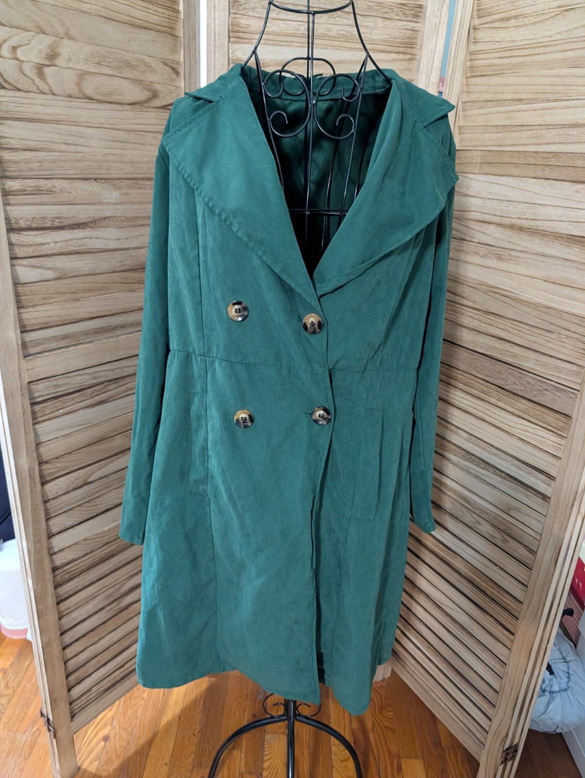 Large Green Coat Women’s With Buttons