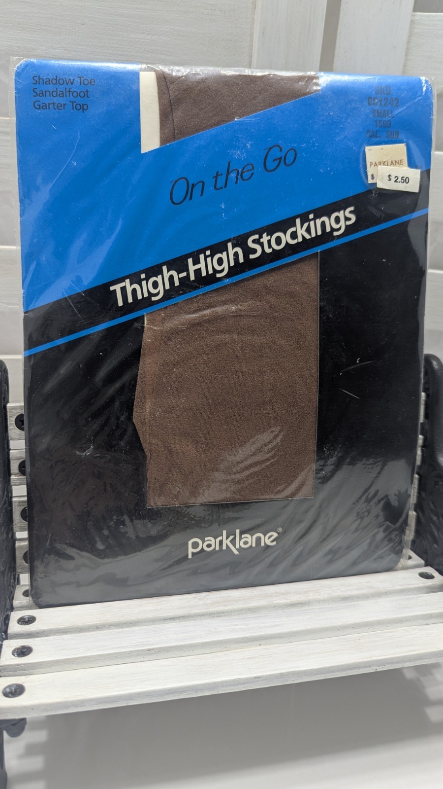 Vintage 1985 Parklane Thigh-High Stockings On the Go Small 1590 Cal. Sun
