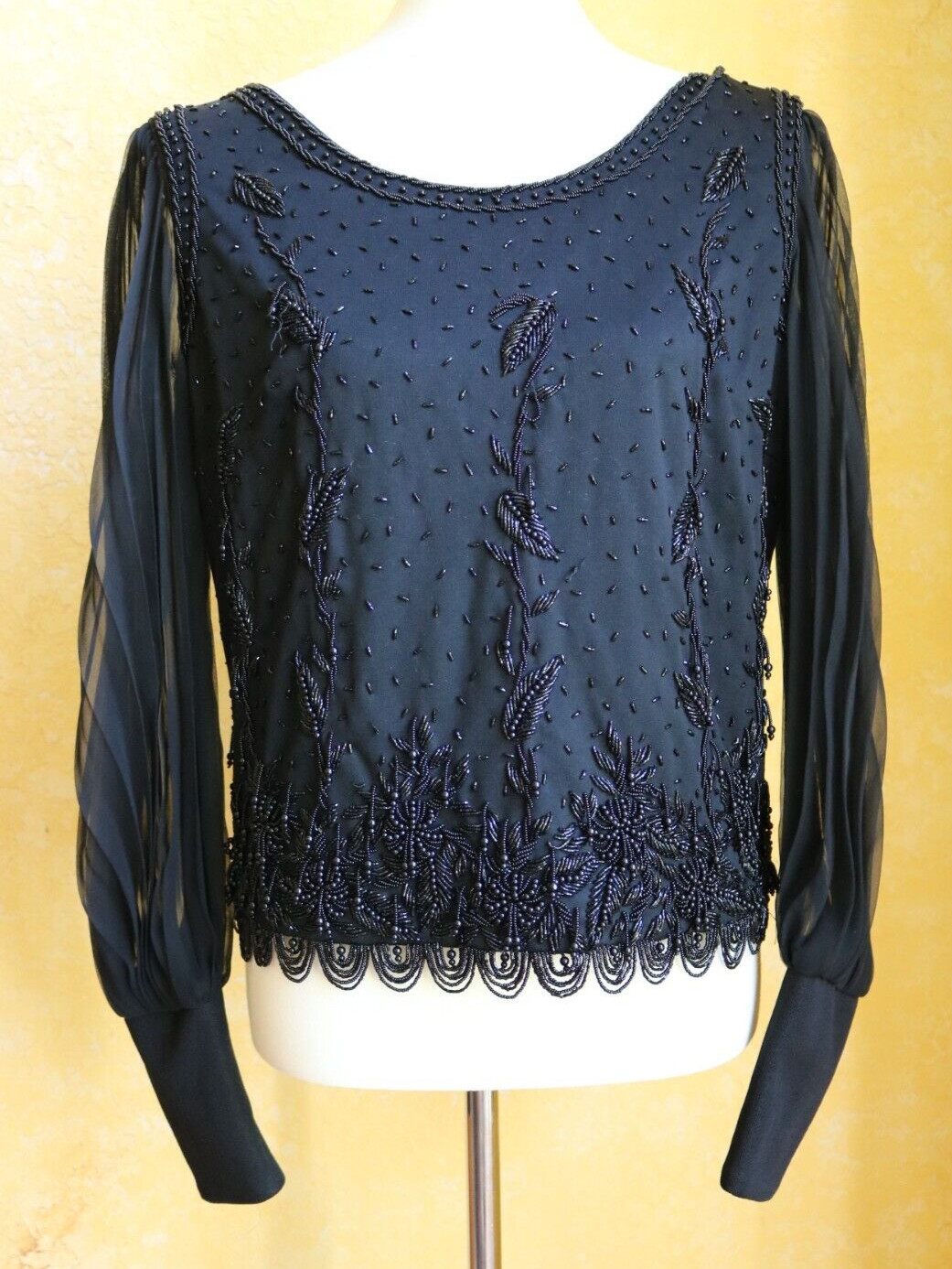 VTG SAMMY WONG TOP BLACK PLEATED SLEEVES HAND BEADED BRITISH HONG KONG SZ 14