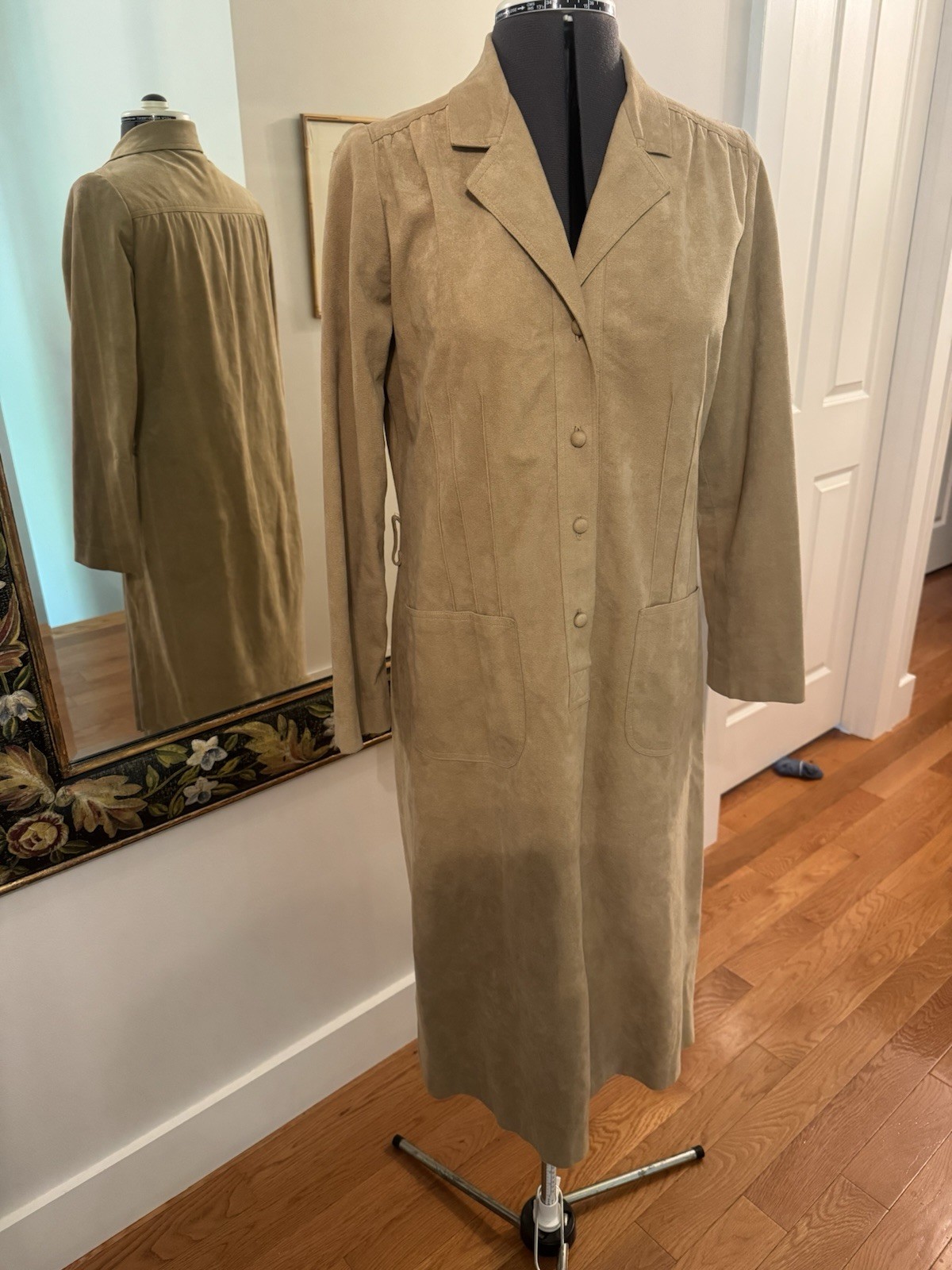 Vintage Nat Kaplan 1970’s ultra suede dress – medium Tan – Halston Style!!