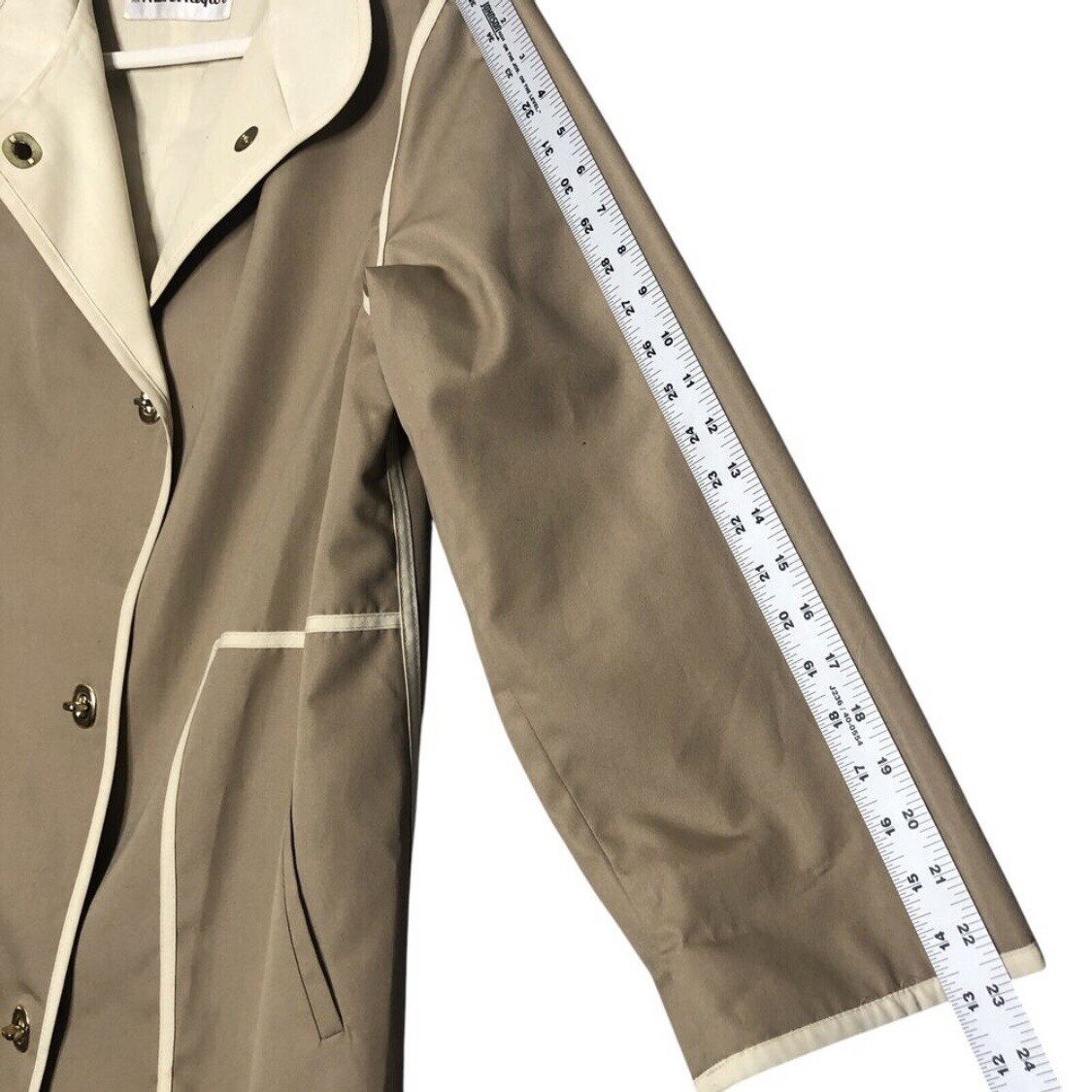 Vtg Bonnie Cashin Raincoat Size Small Beige Turnlock Weather Wear Russel Taylor