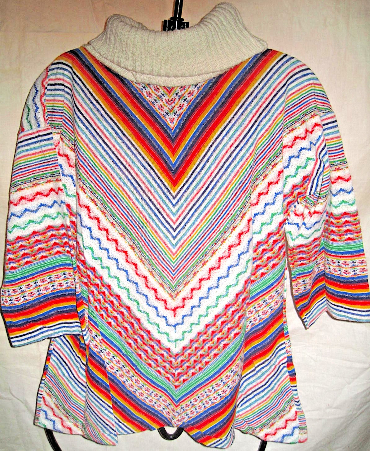 Miss Ingenue 1970s Knit Top Chevron Dashiki Cowl Funnel Neck Deadstock Womens