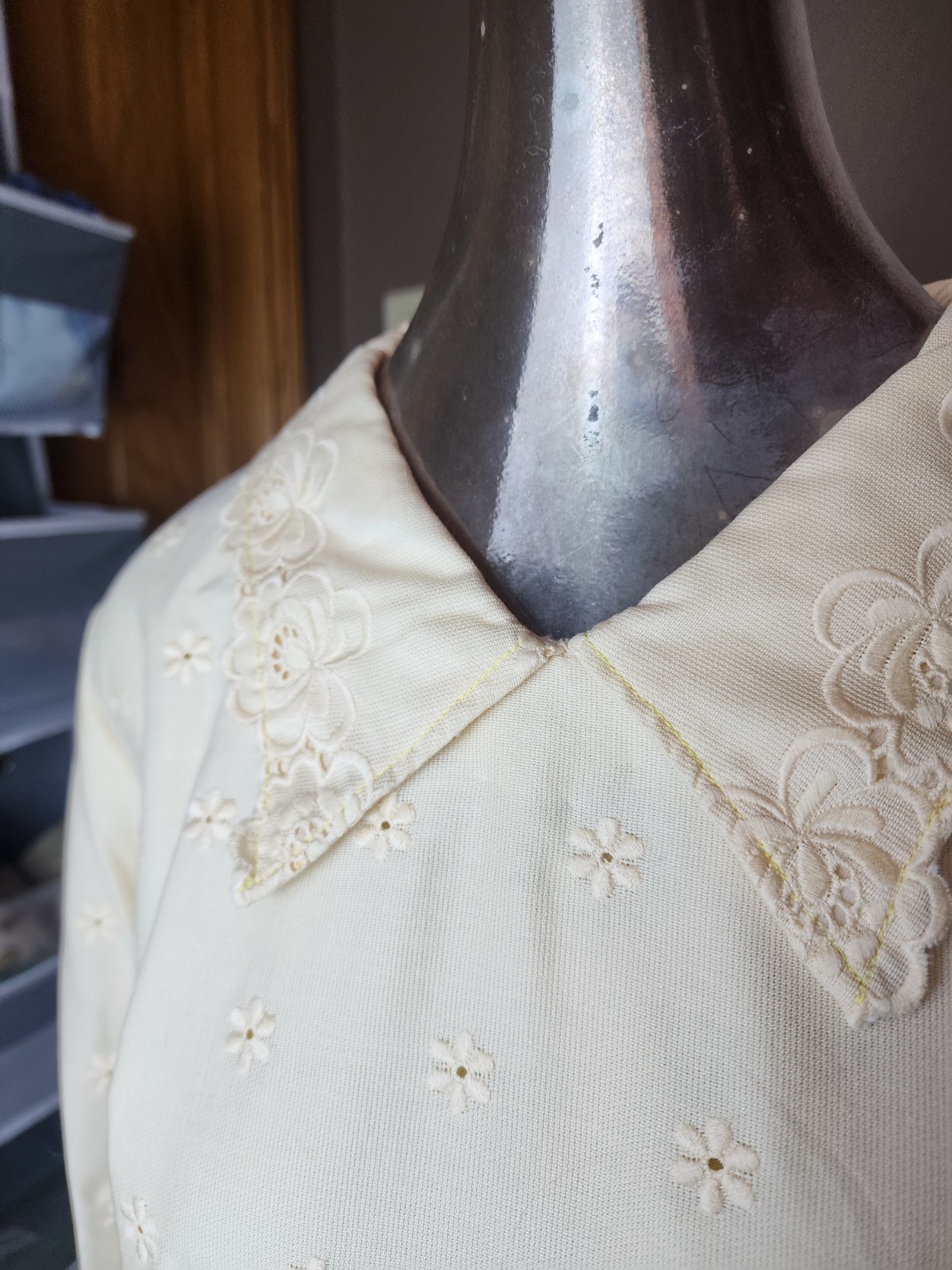 Vintage Ivory Floral Embroidered Dress Cottagecore Prairie Large BOHO