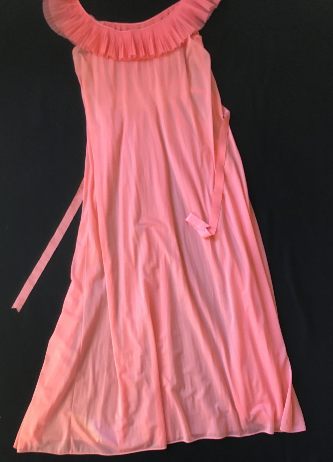 Vanity Fair Coral Pleated Tie Back Gown Slip Dress Negligee Nightgown 36