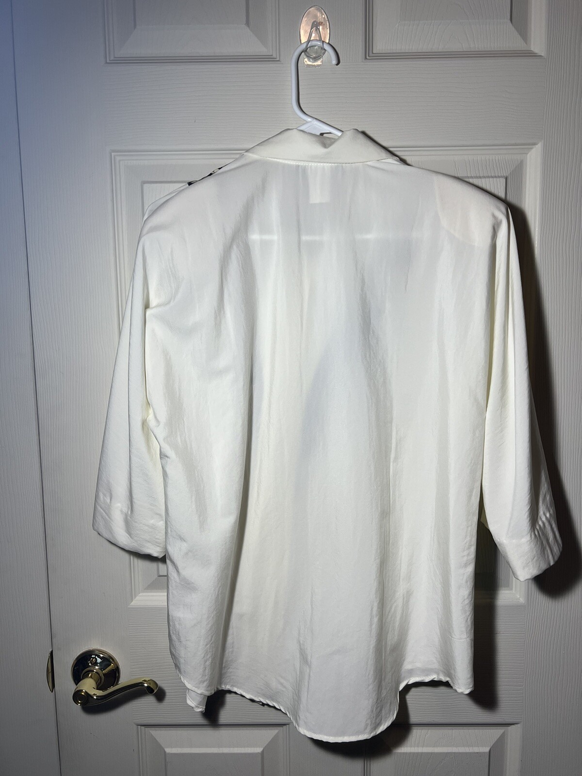 My Kinda Gal VTG Cream Blouse Black Paisley Shoulder Pads Sz L Granny core